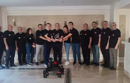 Fibonacci Uluslararası Robot Yarışmasında 1.