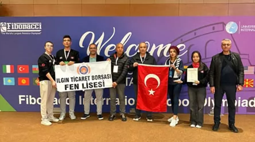 Uluslararası Fibonacci Robot Olimpiyatlarında Ilgın Ticaret Borsası Fen Lisesi 1. Oldu.