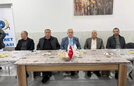 ILGIN TİCARET BORSASI FEN LİSESİ ÖĞRENCİLERİNE İFTAR PROGRAMI