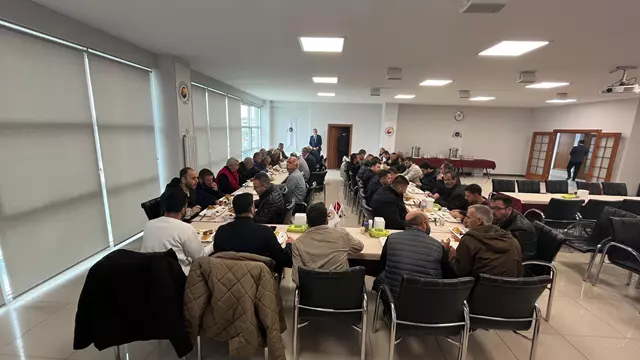 GELENEKSEK BAYRAMLAŞMA VE KAHVALTI PROGRAMI 0